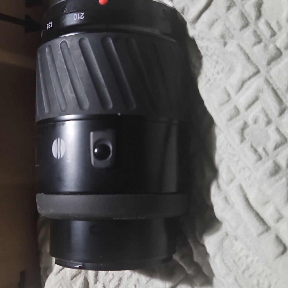 Minolta Camera Lens - Picture 8 of 8
